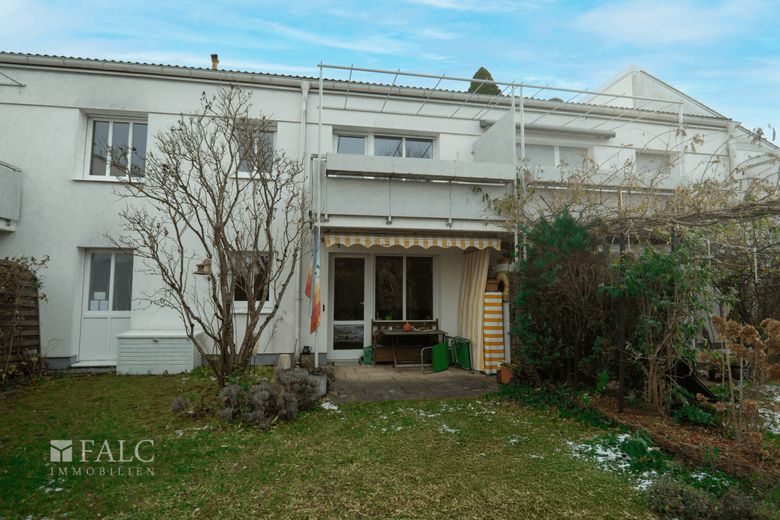 Casa nella casa - appartamento maisonette con giardino in posizione top - tranquillità, spazio e qualità della vita – Garten