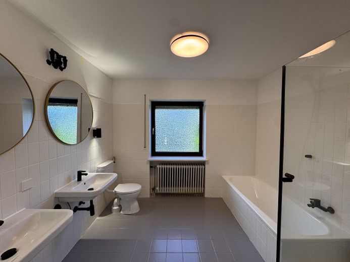 Badezimmer 1