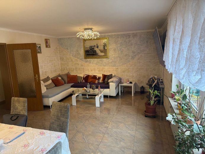 Reihenmittelhaus Nürnberg-Kornburg – Esszimmer