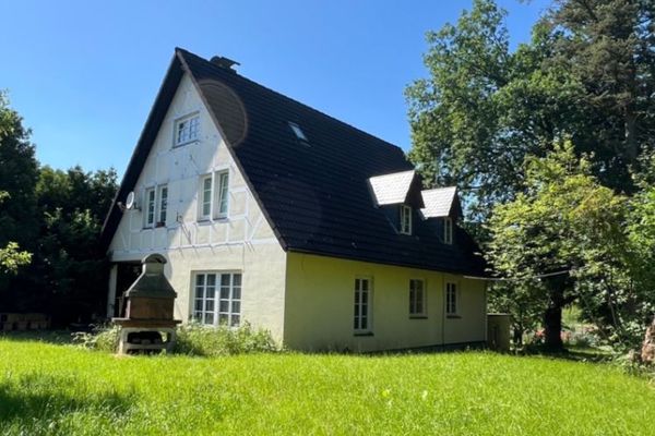 Mehrgenerationenhaus in Siegburg am Wald zu verkaufen