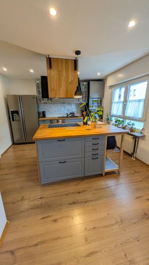OHNE MAKLER! Freistehendes EFH auf 1.416 m² – seltenes Grundstück in zentraler Lage von Hennef – Küche