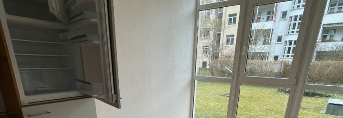 Bezugsfrei ab dem 1.1.27 - 1.OG - zzgl EBK - komplett zum Innenhof