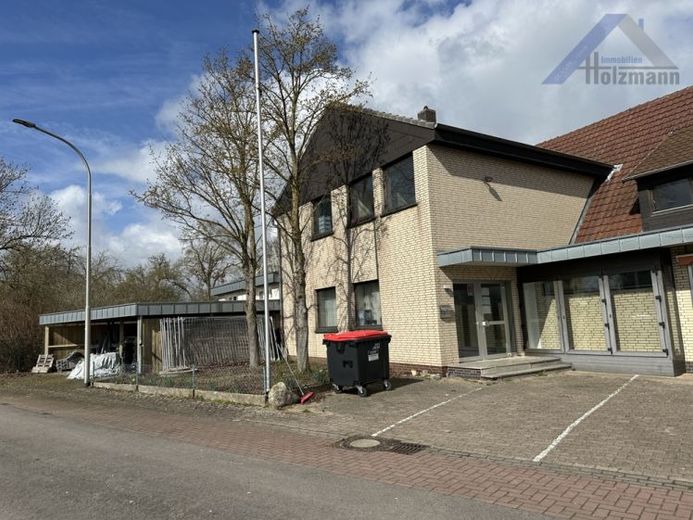 Gewerbliche Fläche (Halle EG+DG) ca. 450 qm zum Mieten - Petershagen-Friedewalde – Foto 1