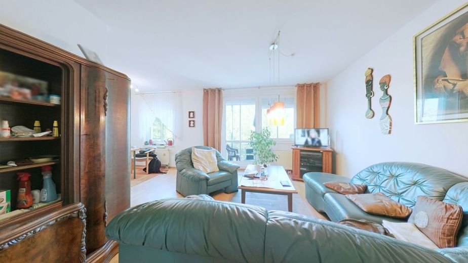 Vermietete Eigentumswohnung im beliebten Hoppbergsblick/Seeben inklusive Außenstellplatz! – Wohnzimmer