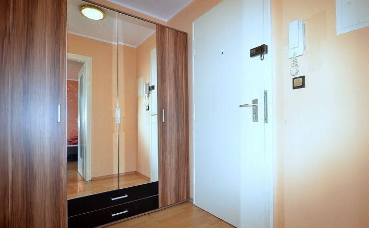 Von privat: Helle 1-Zimmer-Wohnung mit Balkon und Weitblick nahe Nürnberg-Messe – Foto 8