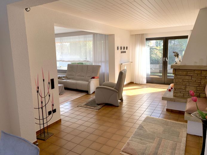Reiheneckhaus 182 m² im Musikerviertel Hanau mit Garten, provisionsfrei – Blick aus Richtung Essbereich