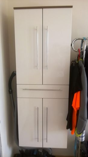 Nettes Appartement in Giesing provisionsfrei – WoZi Schrank