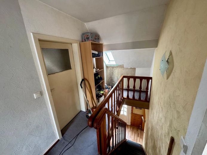 Einmalige Chance in Gräfenhainichen - Haus zum attraktiven Preis – Aufgang
