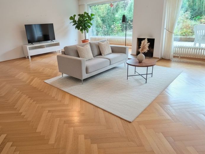 Alleine 650.000,- Grundstückswert - 
Exklusives Haus mit Pool und Doppelgarage in Haste zu verkaufen ! – फोटो 1