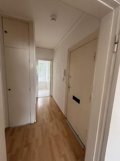 WG-geeignete 3,5-Zimmer-Wohnung in Uni-Nähe – फोटो 3