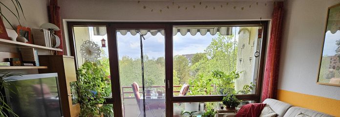 4-pokojowe mieszkanie z 2 balkonami + miejscem parkingowym w garażu podziemnym – Wohnzimmer, Balkon, Ost-Ausric