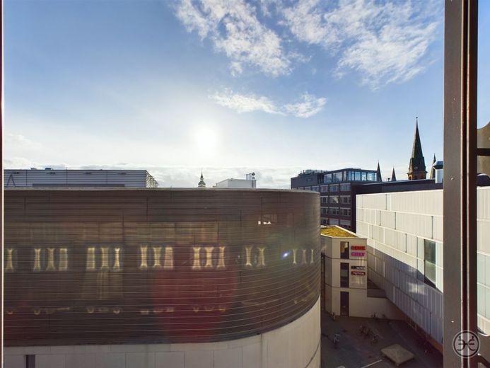 Eden-Ehbrecht-Immobilien_Büroflächen_Telekom-Gebäude_010