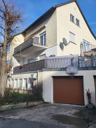 Garage/Balkon/Terrasse