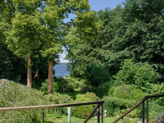 Aufwachen mit Seeblick – Ein Zuhause in erster Reihe am Wittensee – Foto 1