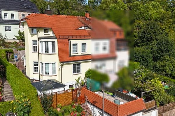 Стильная половина двухквартирного дома в Мейсене, 114 м² жилой площади, включая встроенную кухню и гараж, ***БЕЗ КОМИССИИ***