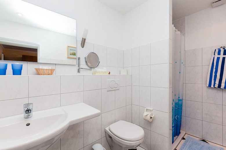 Acquistare una casa – hotel incluso! Appartamento di 140 m² + hotel + terreno di 8.907 m² – Foto 31