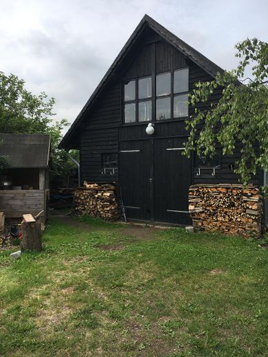 Haus, Bauernhaus, Landhaus, ländliches Idyll in ruhiger Lage. Ein Landhaus , das die Seele berührt – Nordostgiebelansicht