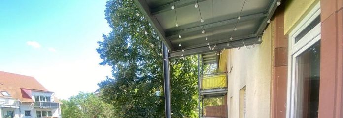 großer Balkon