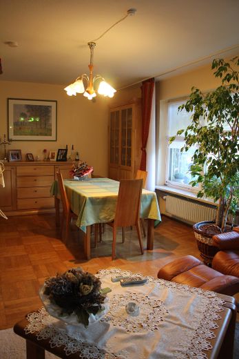 A breve termine: bungalow immerso nella natura in un ampio giardino – Foto 13