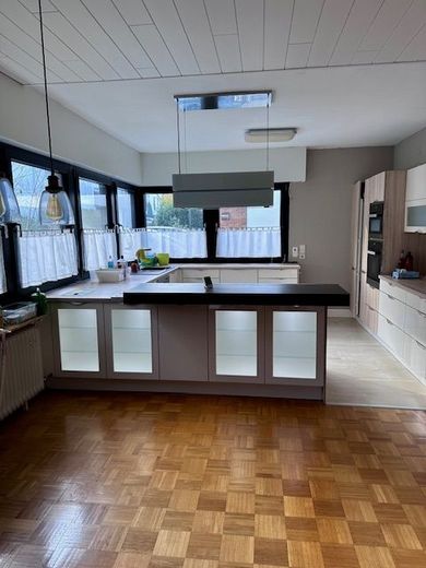 Gepflegter Bungalow mit 2 Wohnbereichen in Bonn-Medinghoven – Küche_5