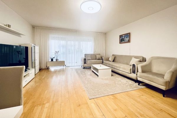Attraktive 3-Zimmer-Eigentumswohnung mit Garage