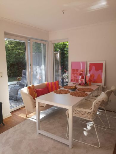 3-Zi-Whg in Seniorenwohnanlage Hanstedt – Essplatz/Wohnzimmer