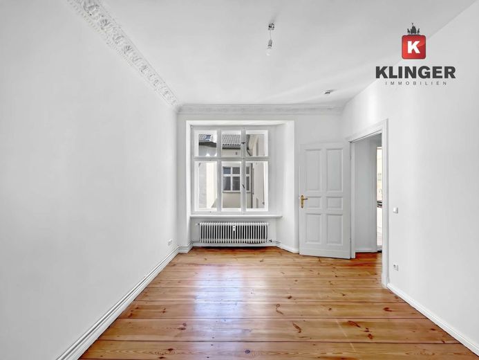 Repräsentatives Altbau-Juwel im beliebten Winterfeldtkiez: Großzügige 4-Zimmer-Wohnung mit Balkon – Arbeitszimmer / Kinderzimmer