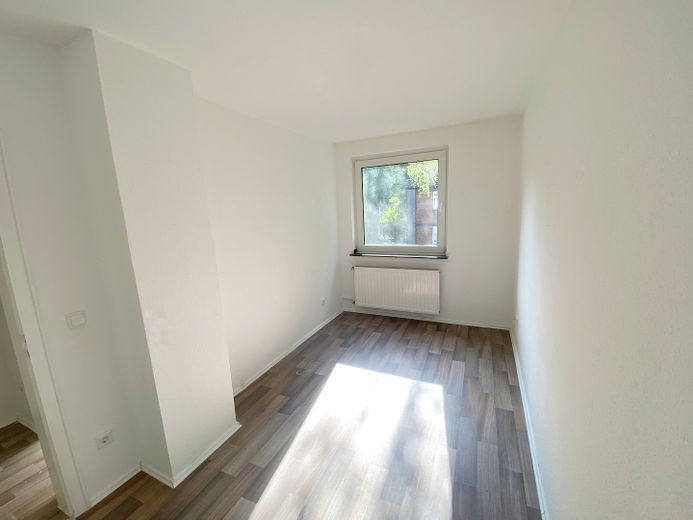 Helle und ruhige 3,5 Zimmer Wohnung in Herne Crange mit Stellplatz – Foto 3