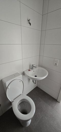 Neu sanierte 2-Raum Wohnung im Zentrum von Rodewisch – Bad