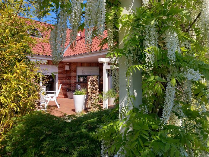 Schöner Winkelbungalow sucht neue Eigentümer – Foto 5