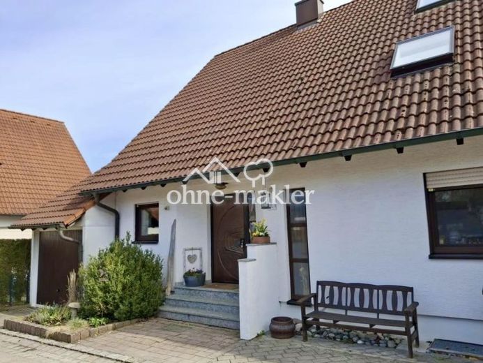 Gepflegte Doppelhaushälfte mit Einliegerwohnung in ruhiger Ortsrandlage von Ulm-Mähringen – Foto 1