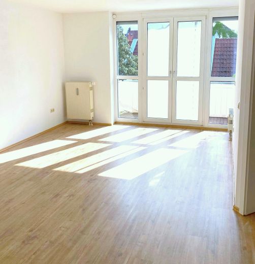 Schicke, helle 2-Zimmerwohnung zum Wohlfühlen ca. 62m² in optimaler Wohnlage – Viel Tageslicht