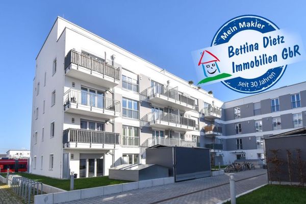 DIETZ: Rödermark’ta 3. katta modern ve aydınlık 4 odalı daire, 1 teras, asansör ve 2 kapalı otopark yeri!