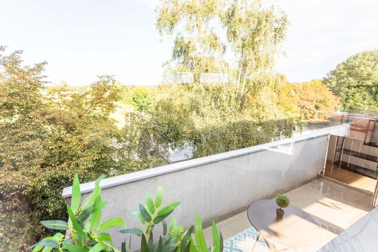 Hier können Sie einziehen - Bemerode mit Weitblick – Nordostbalkon (Wohnzimmer))