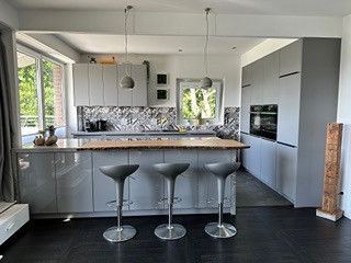 Loft exclusif : garage, climatisation, jacuzzi, deux terrasses sur le toit au centre de Langenhagen – Photo 4