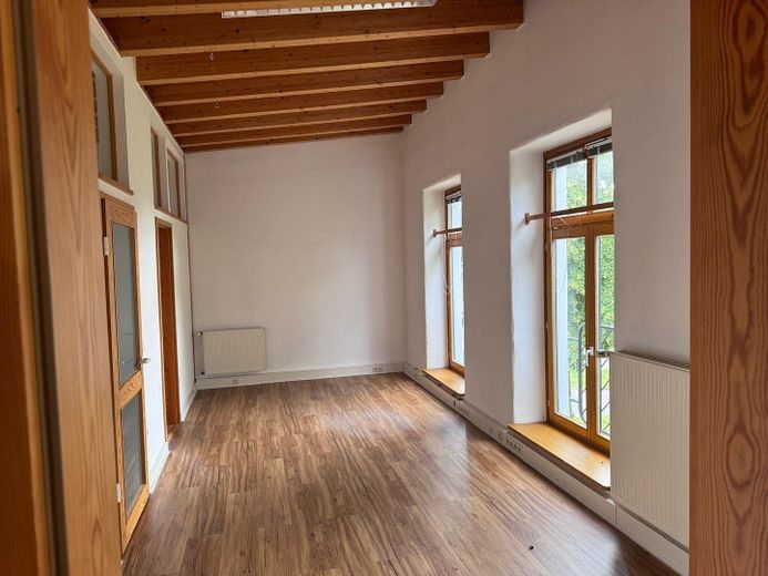 Büro- u. Praxisflächen im TaT Themenpark, repräsentativ, modern, zentral inkl. Parkplätze – Büroetage
