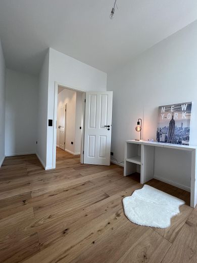 Lussuoso appartamento di 4 locali risanato con cucina componibile unica sul Kaßberg – Arbeitszimmer II