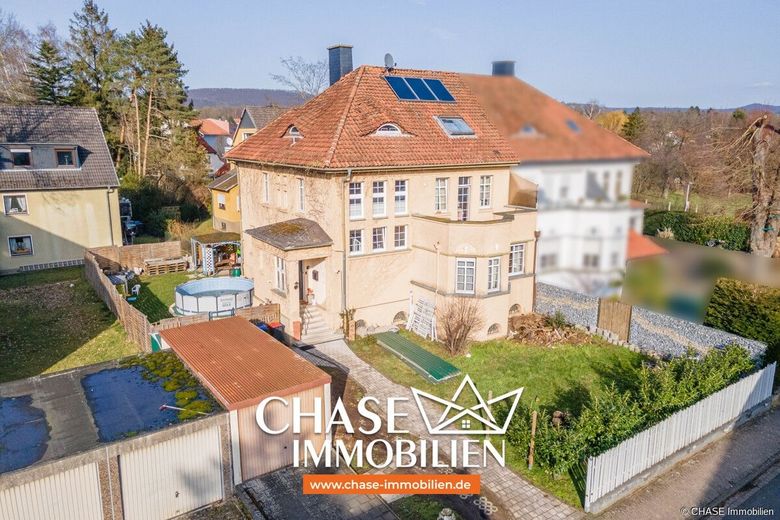 Herrliche Altbau-Stadtvilla als Doppelhaushälfte - Bevorzugtes Wohnen in Hessisch Oldendorf! – Außenansicht