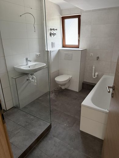 Aantrekkelijk 4-kamerappartement op centrale locatie – Foto 6