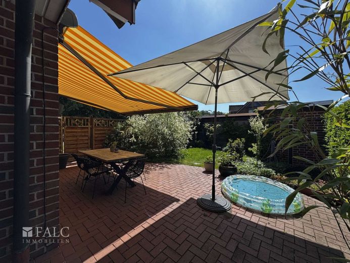 Appelhülsen - 5 Zimmer Doppelhaushälfte mit Garten und Carport – Terrasse