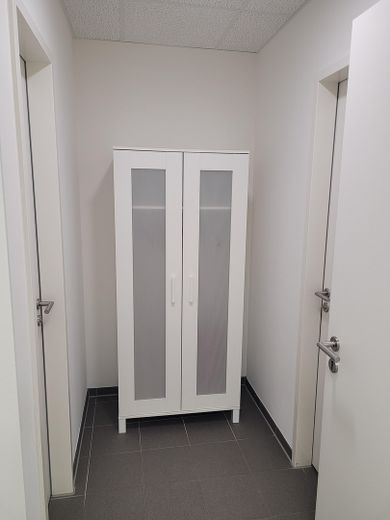 Moderne Bürofläche in Top-Lage Winterhude/Uhlenhorst – courtagefrei – Vorflur WC