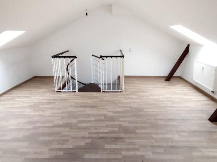 4-pokojowe mieszkanie na parterze w Preißelpöhl – Zdjęcie 1