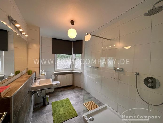 **Großzügige Wohnung in guter Wohnlage in Saarbrücken St. Johann** – ab7335f8a49b2c14718b427fe46512905c5b68e3.jpg