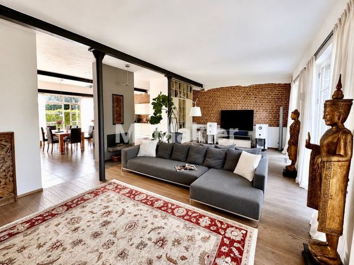 Exceptional property in the “Sophienhof” – Spaciousness and elegance in a prime location in Pulheim – Foto 1