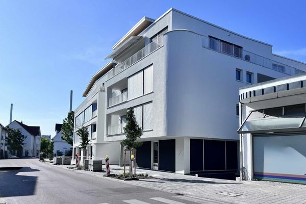 73779 Deizisau: Primera ocupación. Apartamento de 2,5 hab. de alta calidad con terraza y jardín. Cocina equipada. Plaza de garaje subterránea.