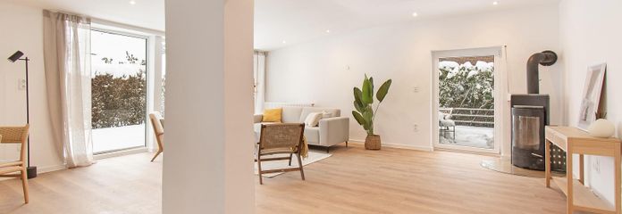 Wohnbereich mit Kamin