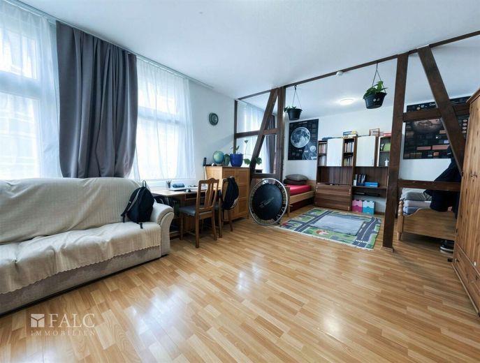 9,23 % Rendite ! Gepflegtes Wohn- und Geschäftshaus in zentraler Lage am Hasten – Wohnzimmer