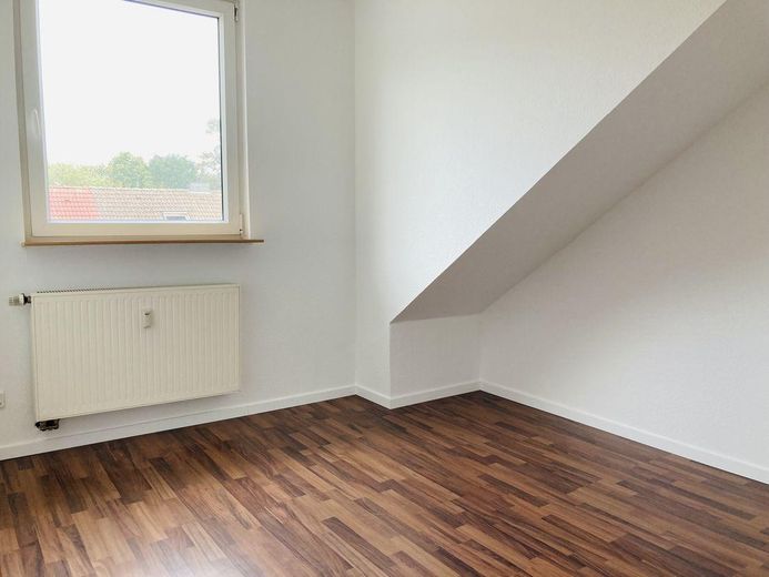 Beautiful, quietly located apartment with three rooms in Dortmund-Wambel – Arbeits-/Kinderzimmer