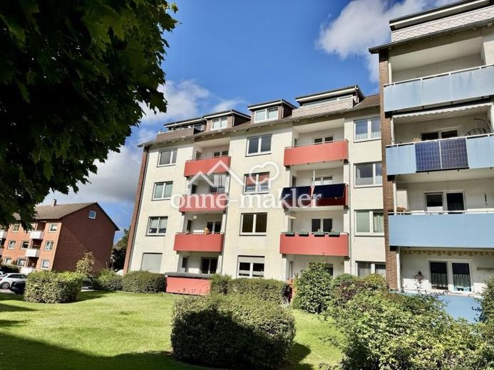 3 habitaciones con balcón y plaza de aparcamiento – Foto 1