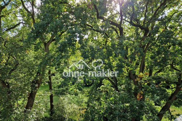 22399 HH-Poppenbüttel: Sehr schöne, helle, uneinsehb., möbl. Whg., Blick über Alstertal